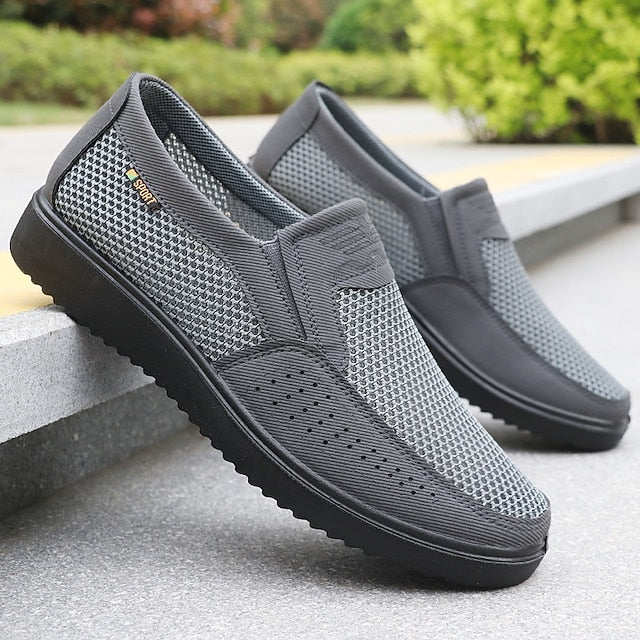 Breathable Mesh Men's Casual and White Black Slip-On