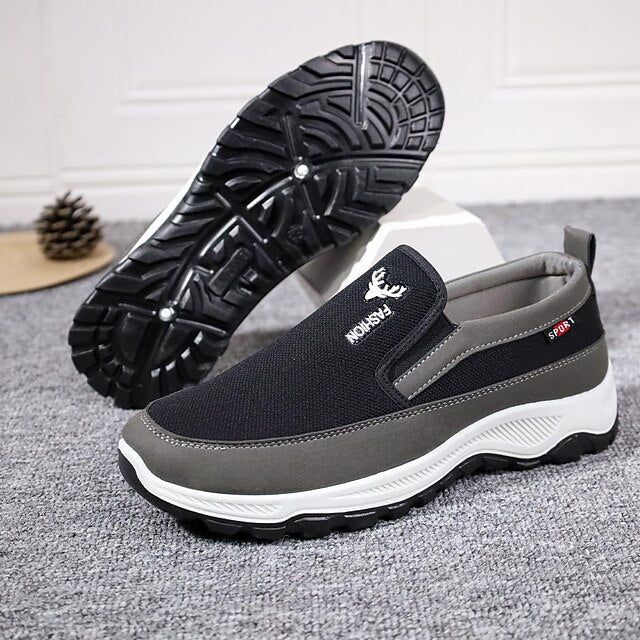Breathable Mesh Men's Casual and White Black Slip-On