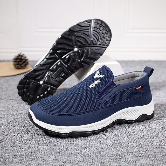 Breathable Mesh Men's Casual and White Black Slip-On