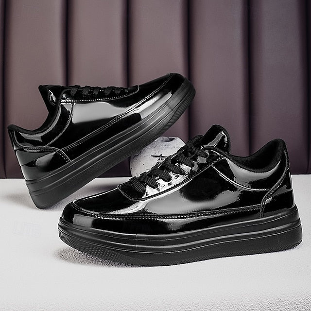 Stylish Gold Sneakers Low-Top – Men's Lace-Up Metallic