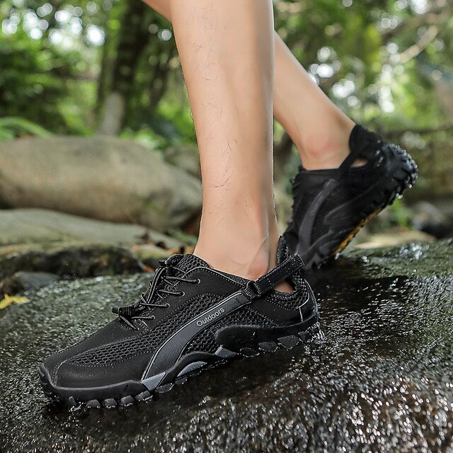 Durable and High-Performance Sports Shoes Outdoor – Men’s
